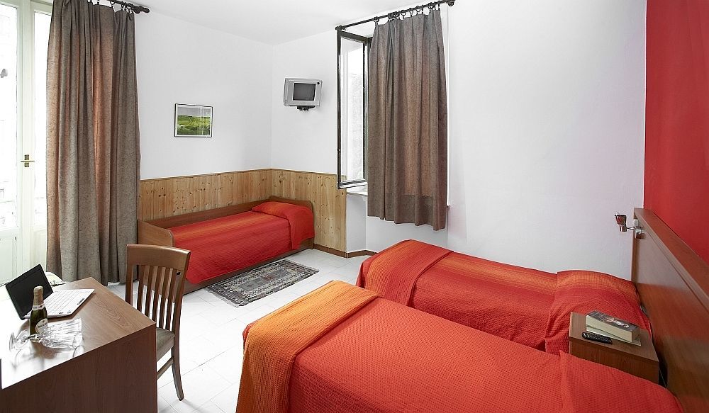 Hotel Trentina Милан Экстерьер фото
